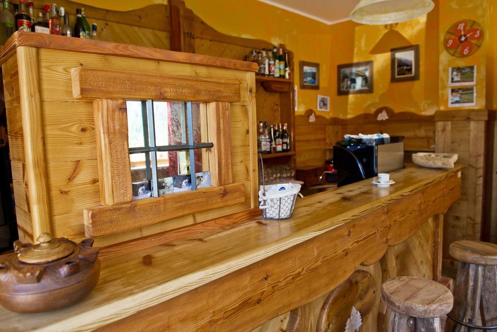Albergo Valentino Bionaz Exteriör bild