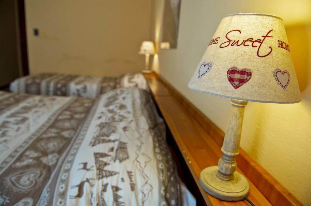 Albergo Valentino Bionaz Exteriör bild