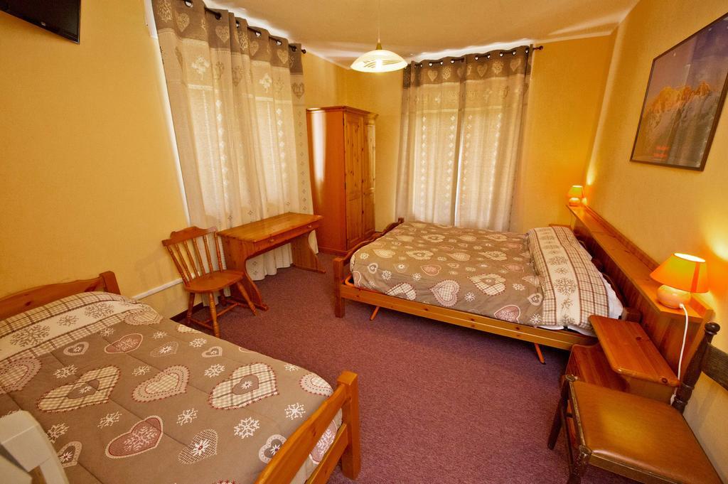 Albergo Valentino Bionaz Exteriör bild